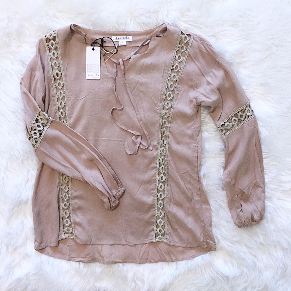 Loveriche-Hi-Lo Tunic-Blush/Tan w/lace trim-NWT-Sz Med.